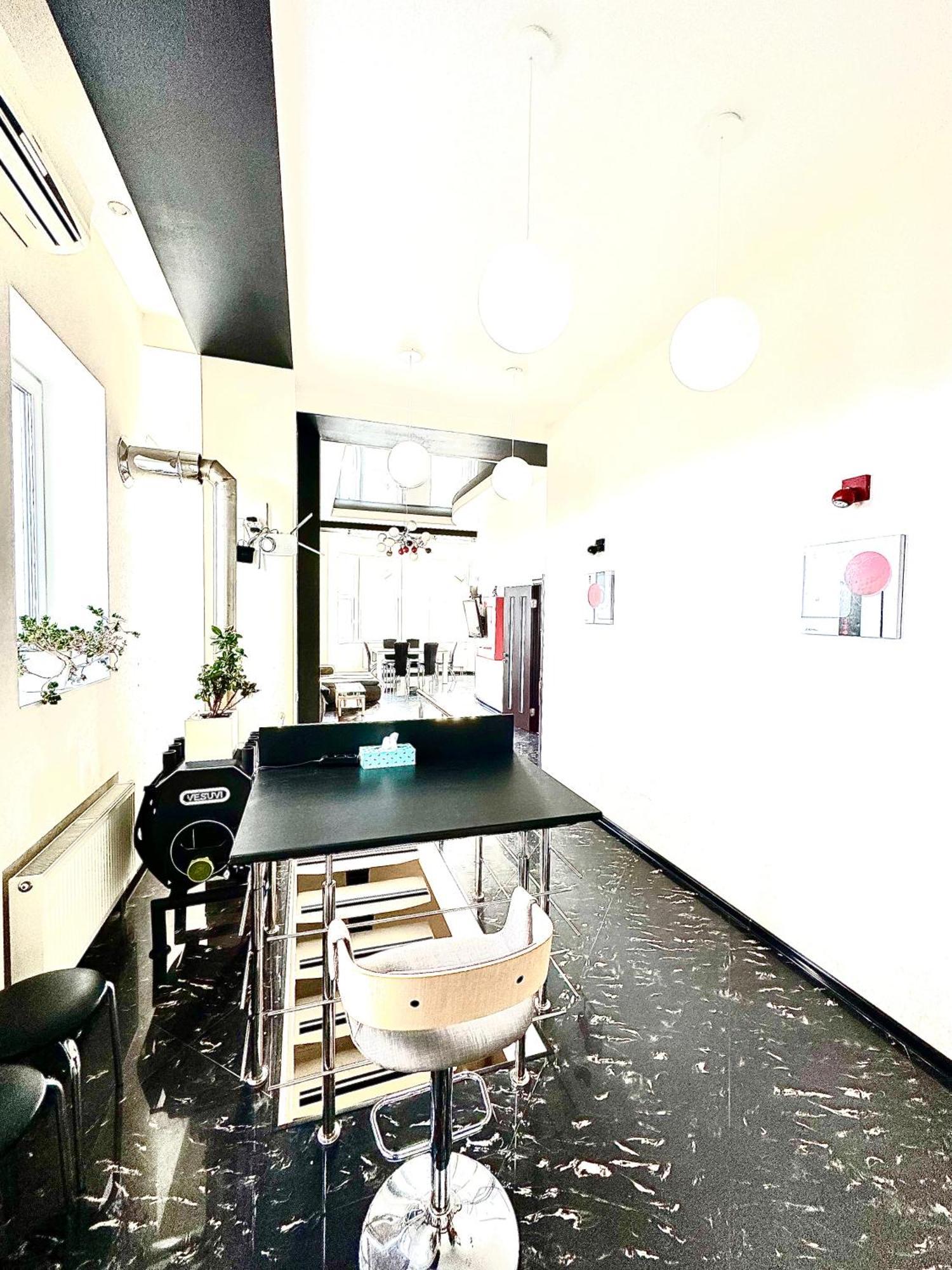 Penthouse Apartment Panoramic View 基輔 外观 照片